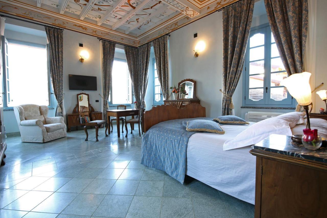 אפרטהוטל לצנו Palazzo Del Vicere מראה חיצוני תמונה