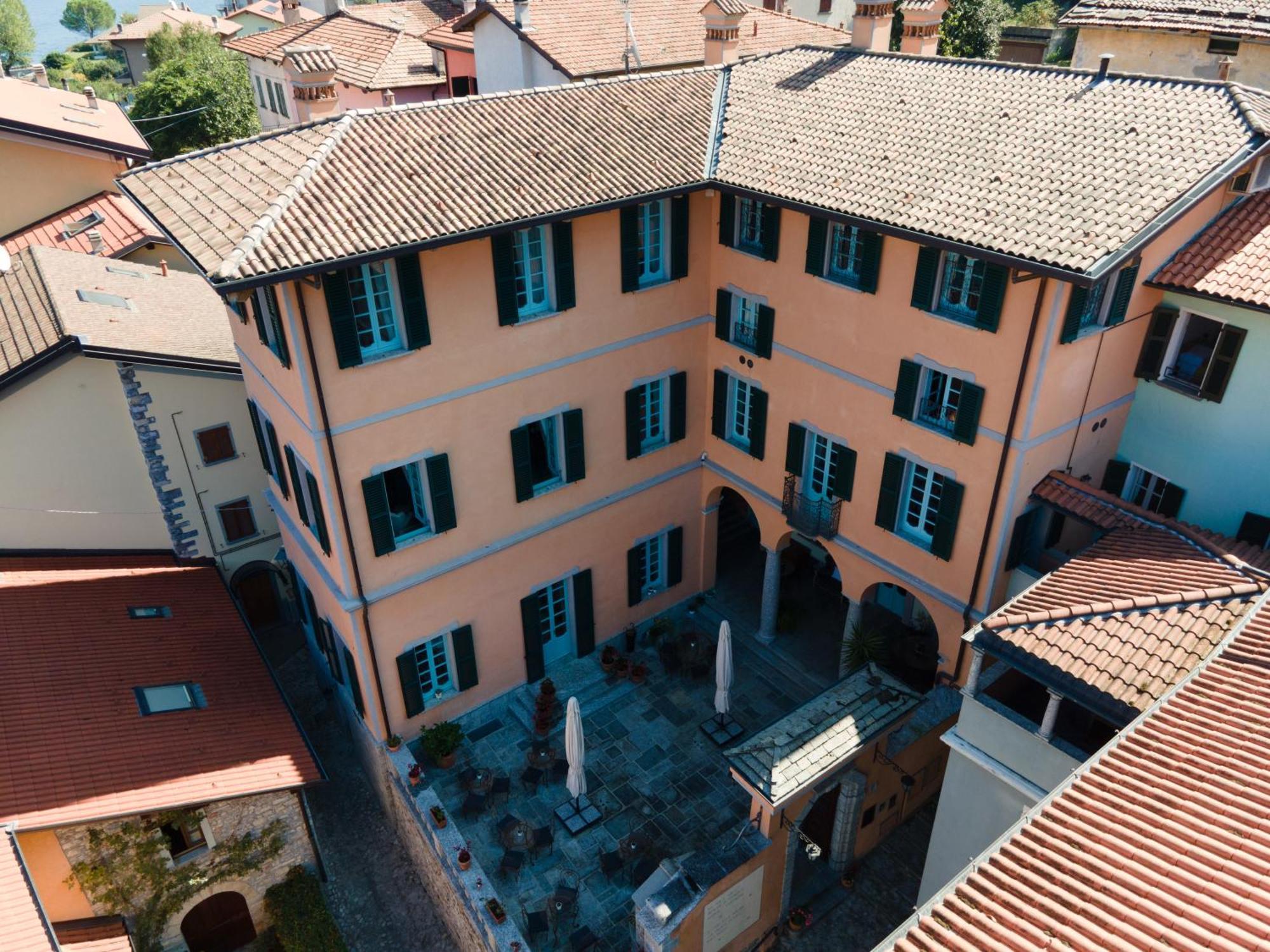 אפרטהוטל לצנו Palazzo Del Vicere מראה חיצוני תמונה