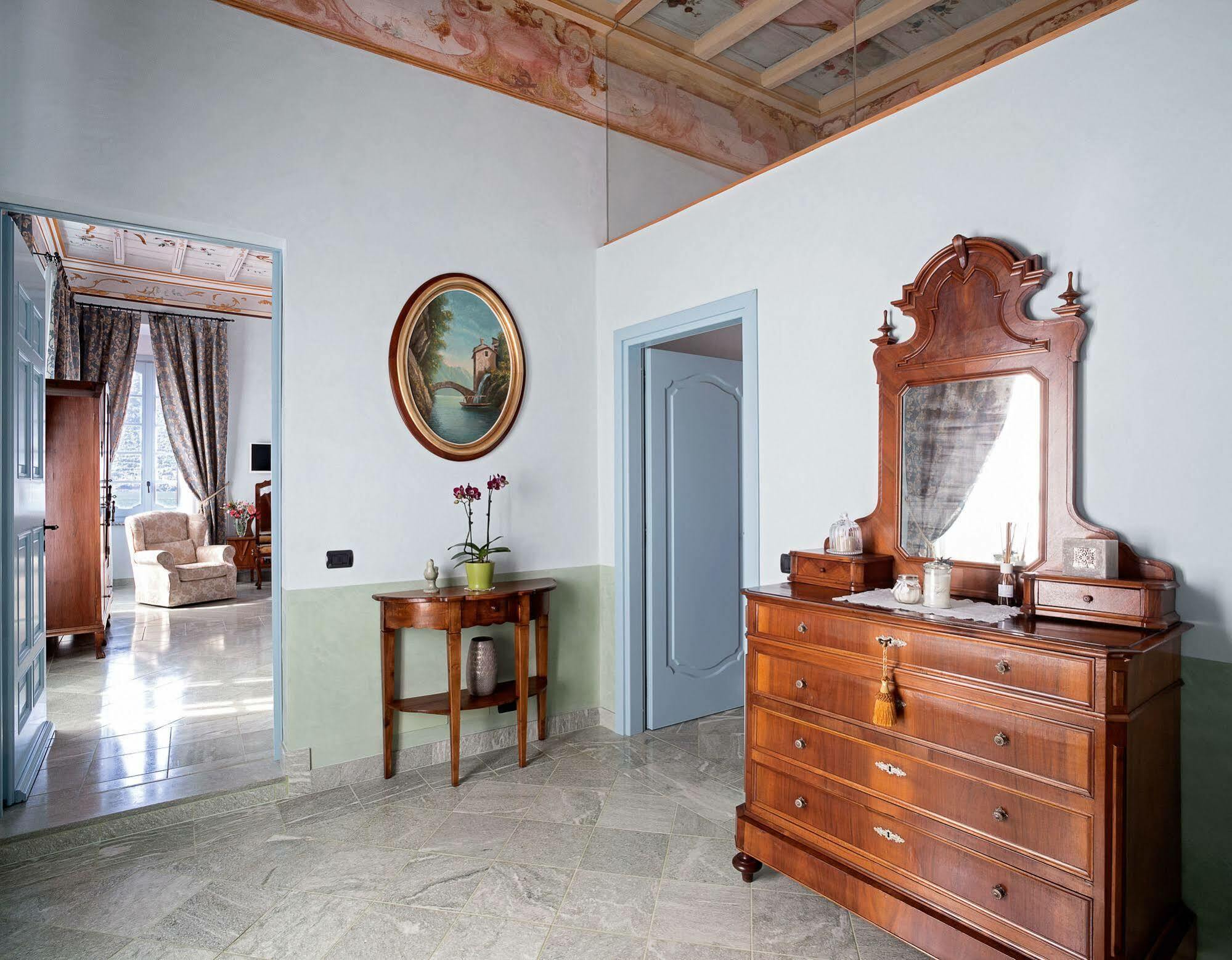 אפרטהוטל לצנו Palazzo Del Vicere מראה חיצוני תמונה