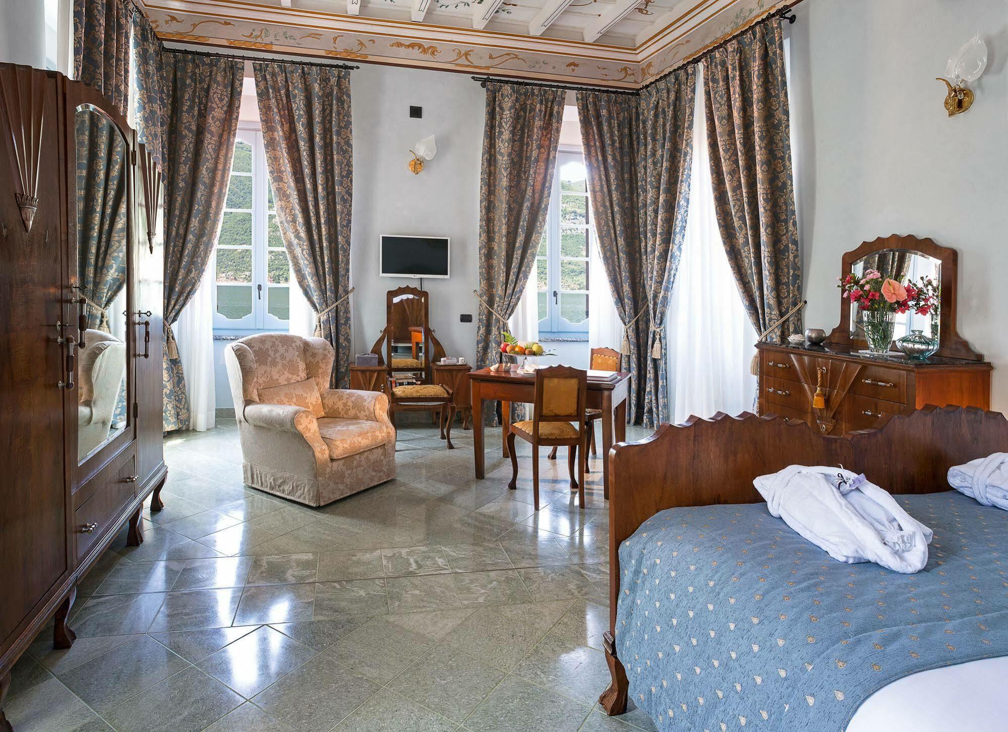 אפרטהוטל לצנו Palazzo Del Vicere מראה חיצוני תמונה