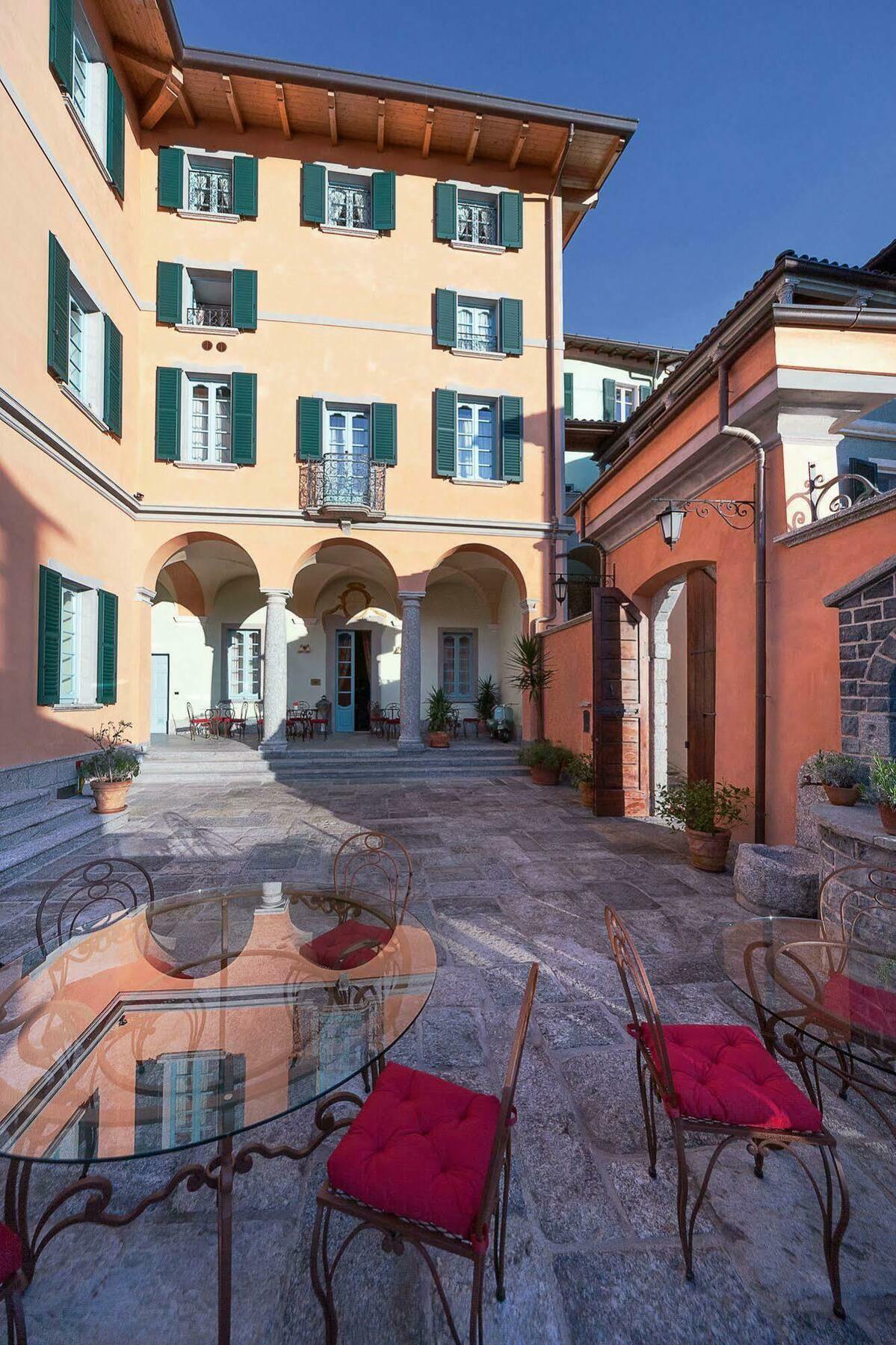 אפרטהוטל לצנו Palazzo Del Vicere מראה חיצוני תמונה